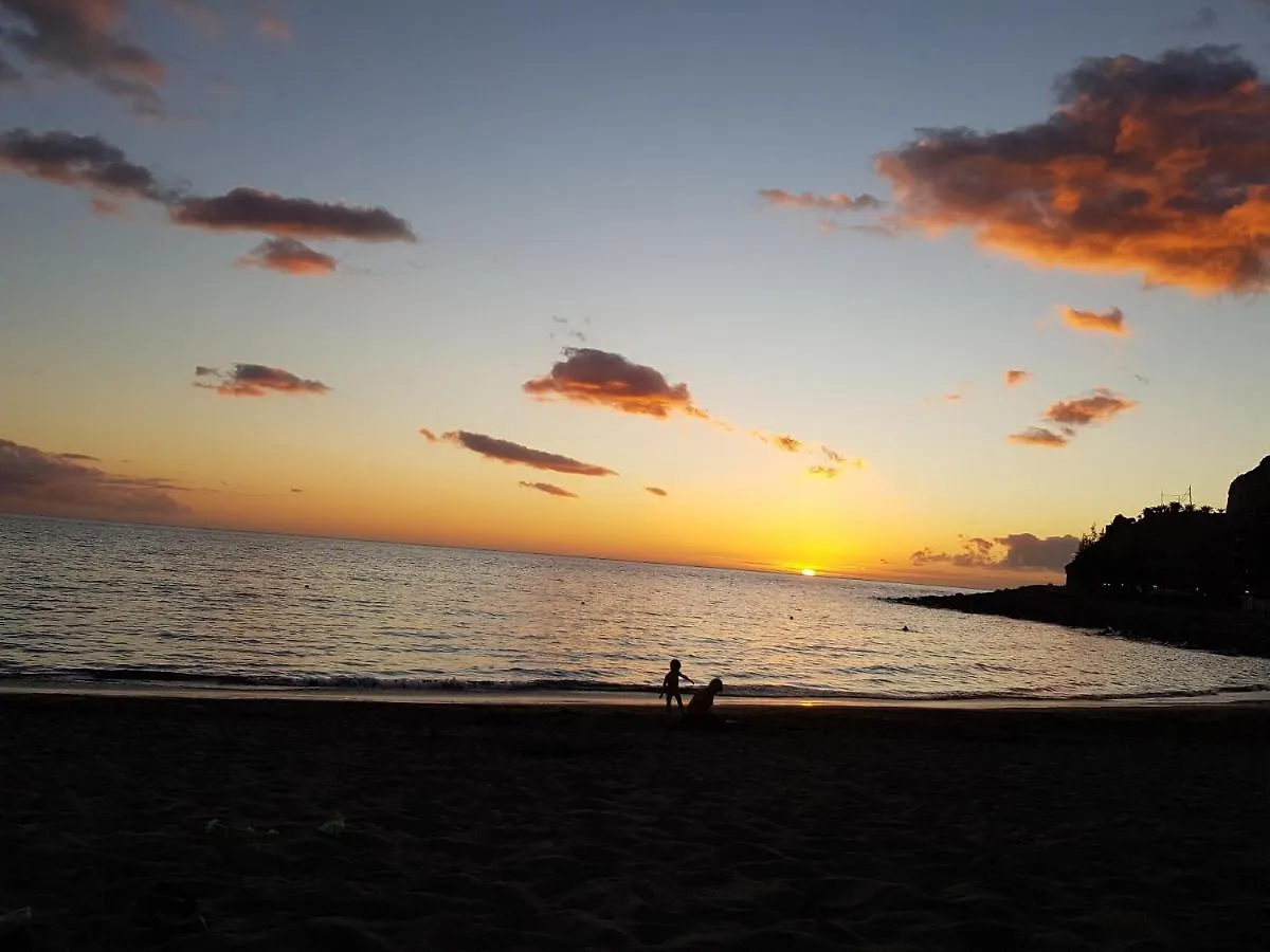 Deluxe 3 Rooms74M2,2Air Condit 2Tv Seaview On Amadores,2 Heatpools, Parking, 600 Mb,Dishwasher,2Lift,,3 Beaches Playa Del Cura  0*, Playa Del Cura (Gran Canaria)