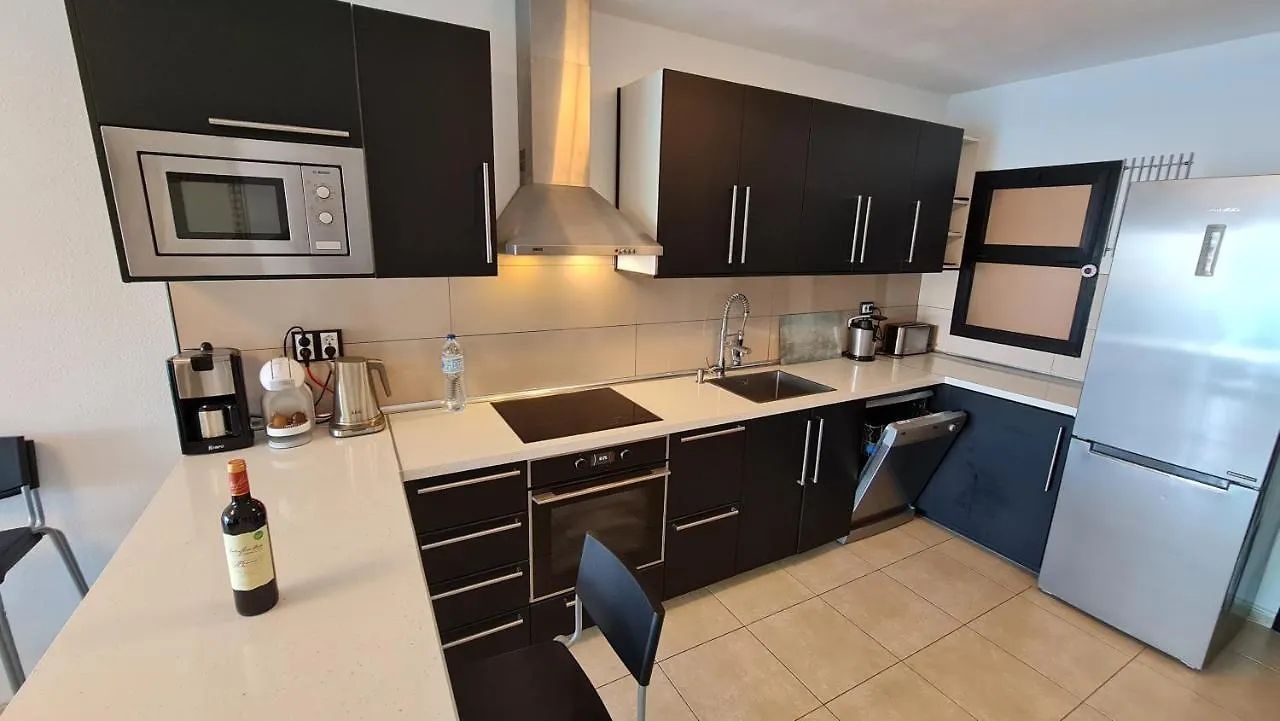 Deluxe 3 Rooms74M2,2Air Condit 2Tv Seaview On Amadores,2 Heatpools, Parking, 600 Mb,Dishwasher,2Lift,,3 Beaches Playa Del Cura  Playa Del Cura (Gran Canaria)