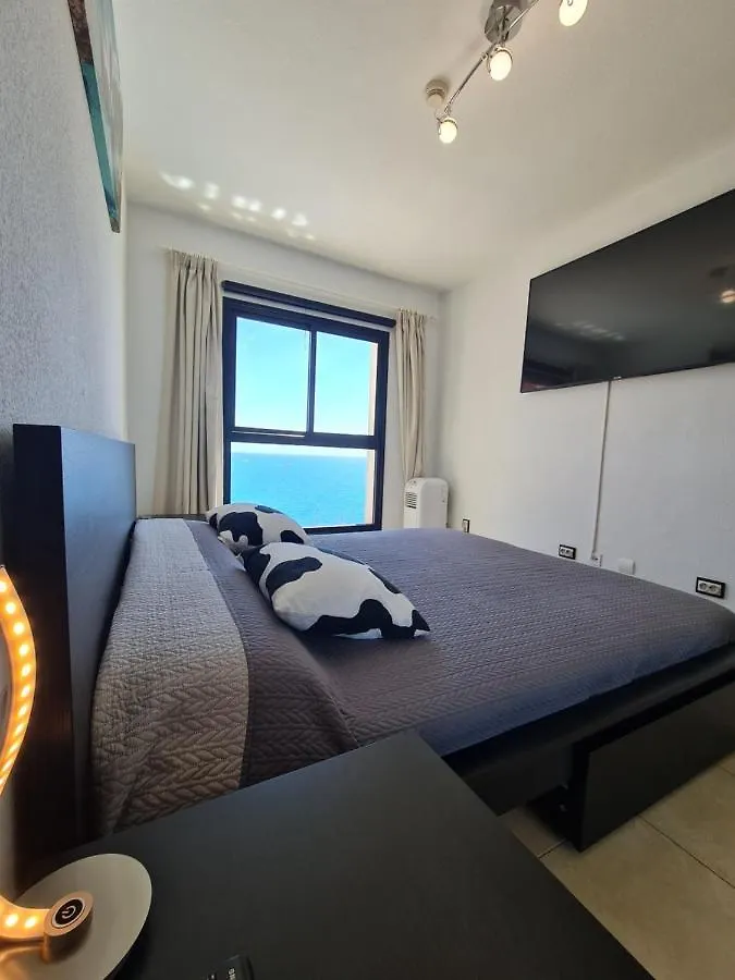 Deluxe 3 Rooms74M2,2Air Condit 2Tv Seaview On Amadores,2 Heatpools, Parking, 600 Mb,Dishwasher,2Lift,,3 Beaches Playa Del Cura  0*, Playa Del Cura (Gran Canaria)