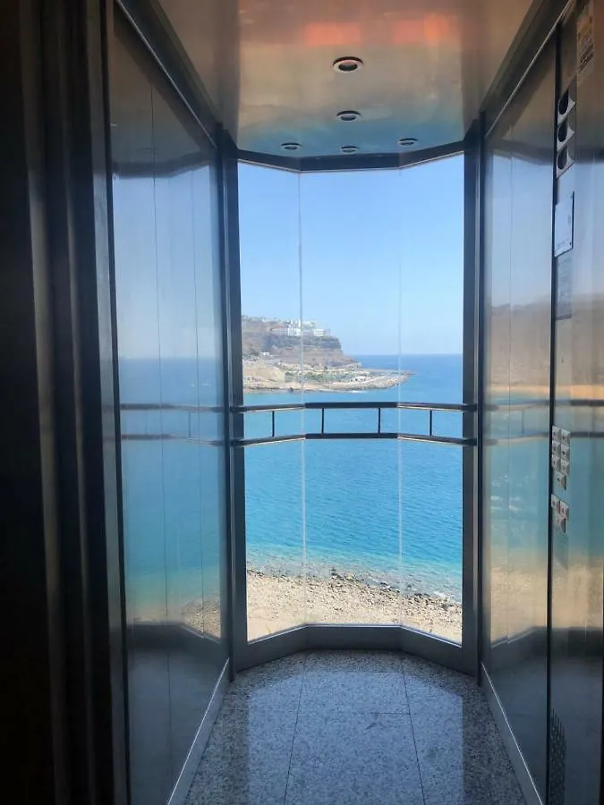 Deluxe 3 Rooms74M2,2Air Condit 2Tv Seaview On Amadores,2 Heatpools, Parking, 600 Mb,Dishwasher,2Lift,,3 Beaches Playa Del Cura  Spanje